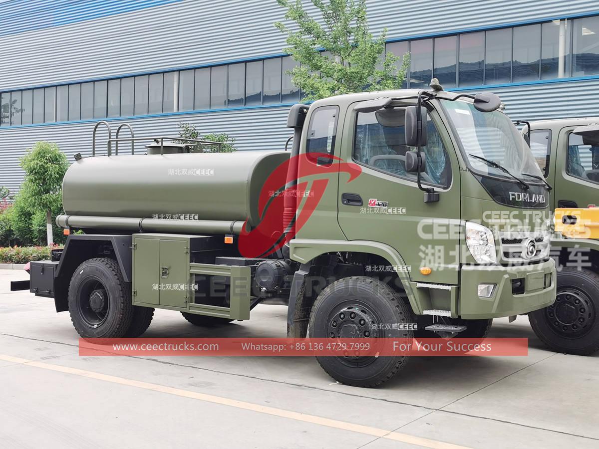 Customized FOTON 4&Atilde;4 4000L potable water tanker trucks for sale