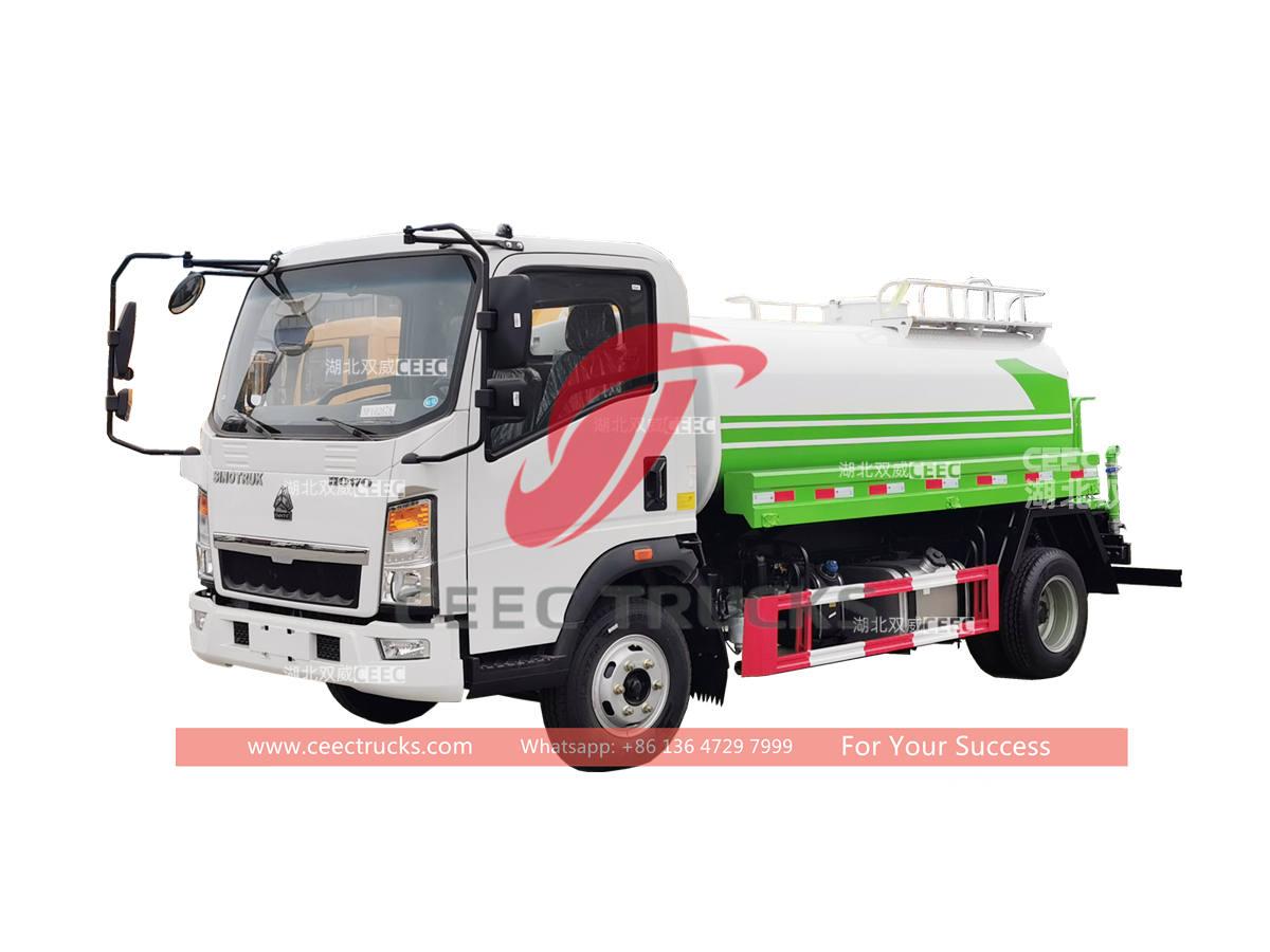 HOWO 4&times;2 mini water tank truck for sale