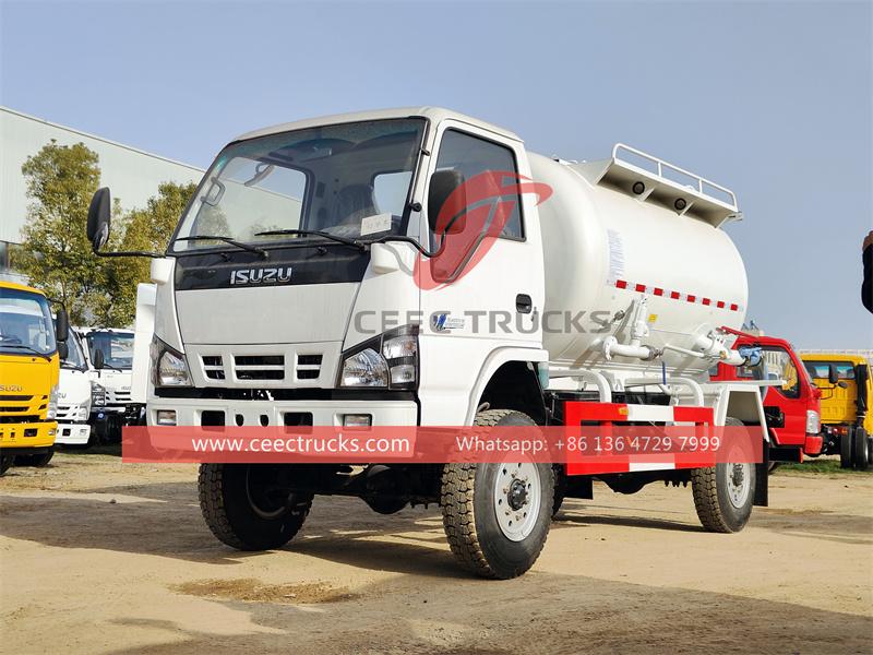 Isuzu NKR vacuum tank truck Isuzu NKR vacuum tank truck