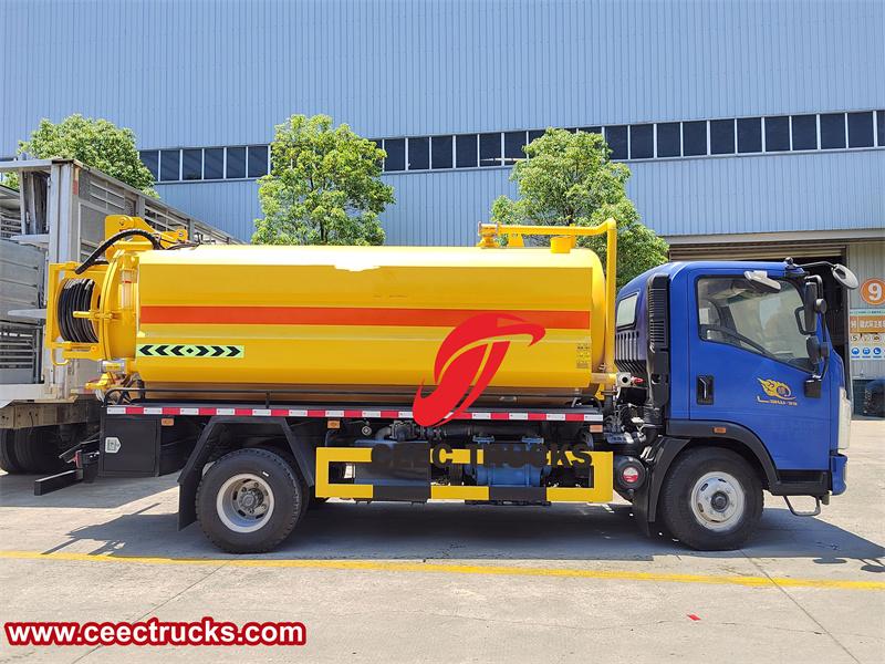 Howo 5 cbm truck mounted sewage jetter Howo 5 cbm truck mounted sewage jetter