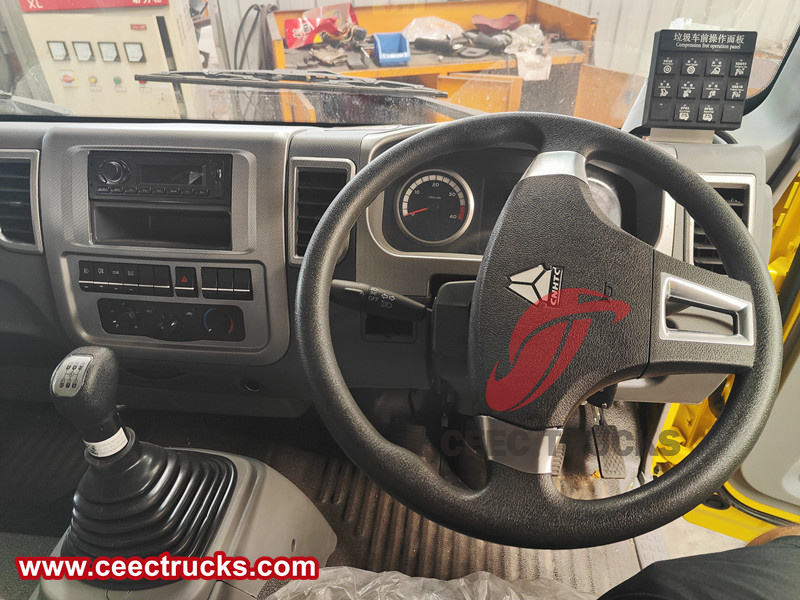 HOWO RHD driving steering