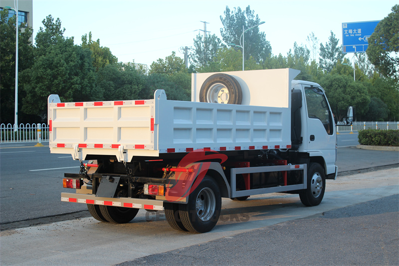 Isuzu NKR 3 ton light dump truck