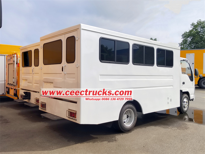 Isuzu NKR mini passenger van Isuzu NKR mini passenger van