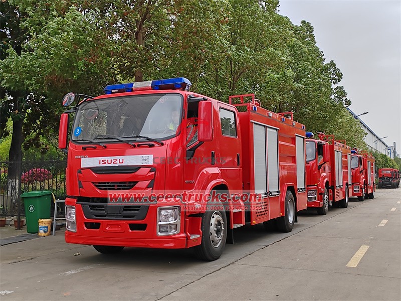 Isuzu fire fighting tanker truck