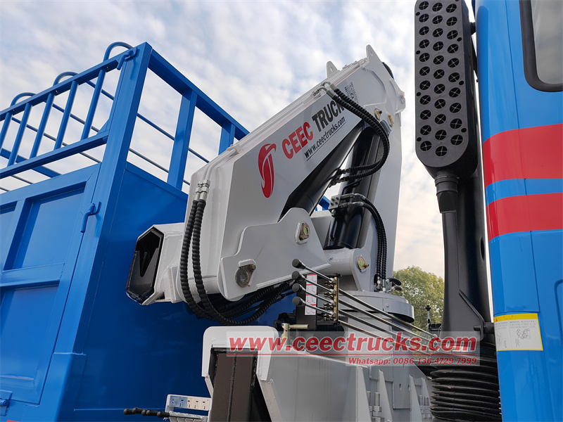 XCMG SQ5ZK2Q folding arm crane