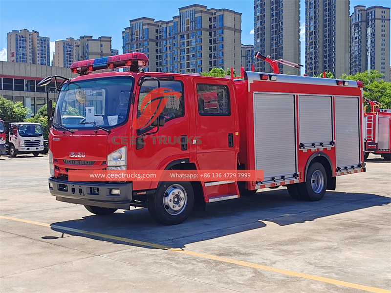 Isuzu NPR fire fighting truck