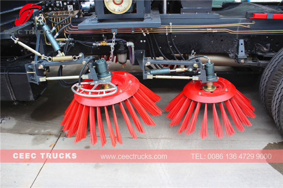 東風4000L道路清掃車