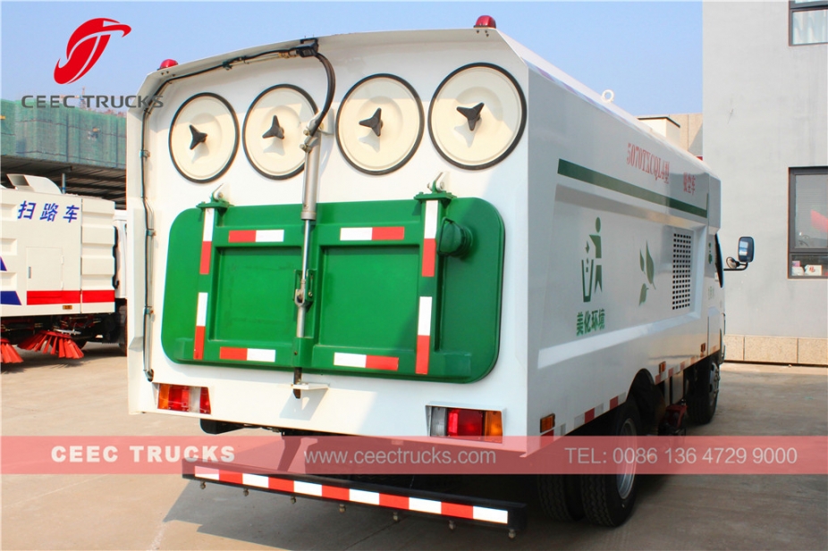 いすゞ5CBM真空道路清掃車