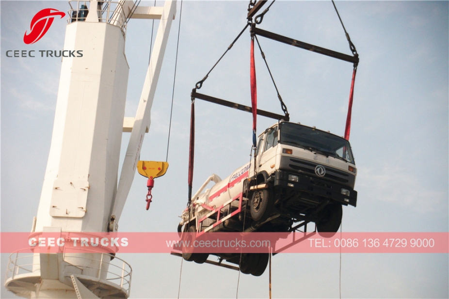東風10,000L真空タンク車