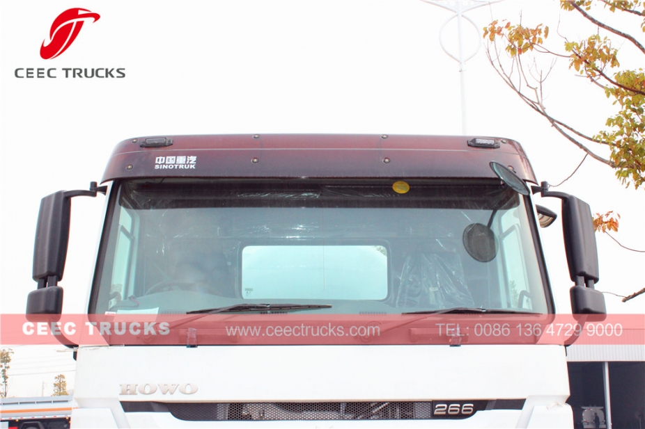 HOWO右ハンドルモデル10,000L真空下水車