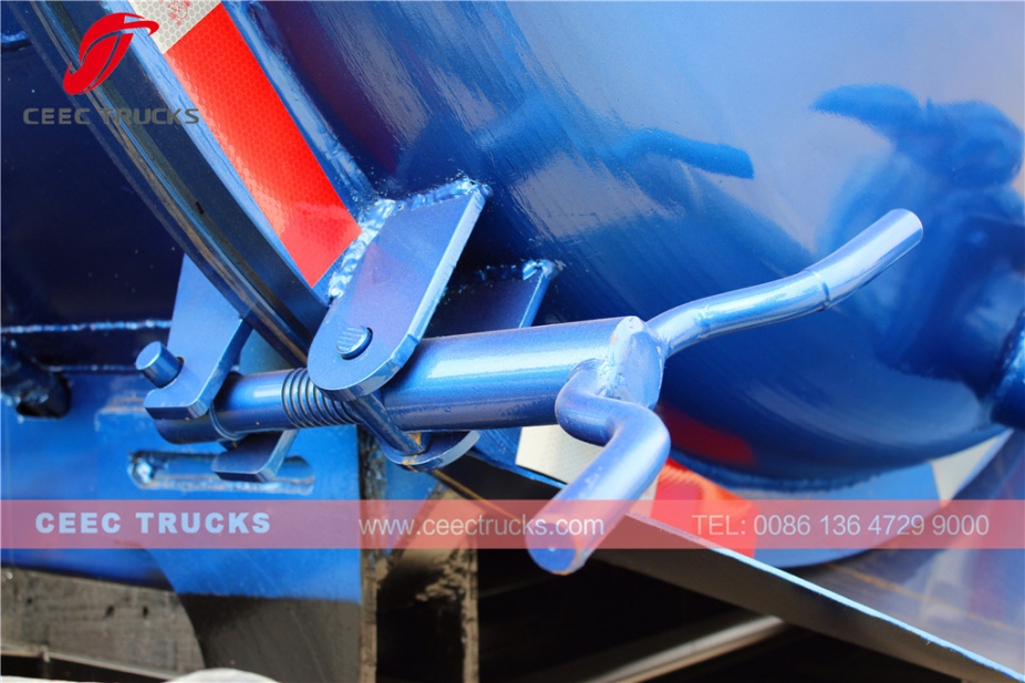 HOWO右ハンドルモデル10,000L真空下水車