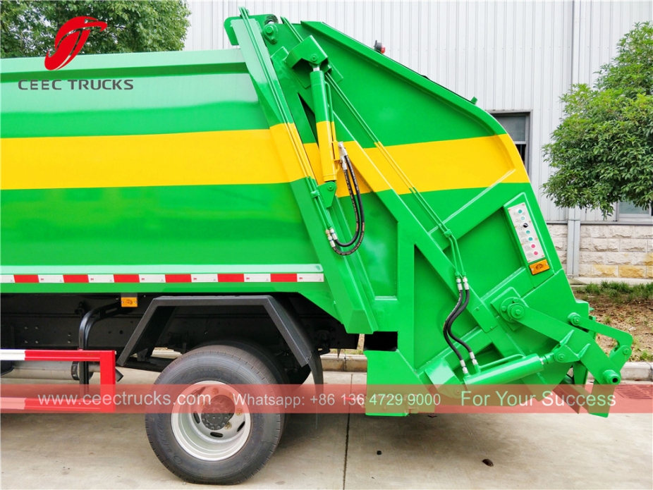 HOWO 8cbm 右ハンドル圧縮車