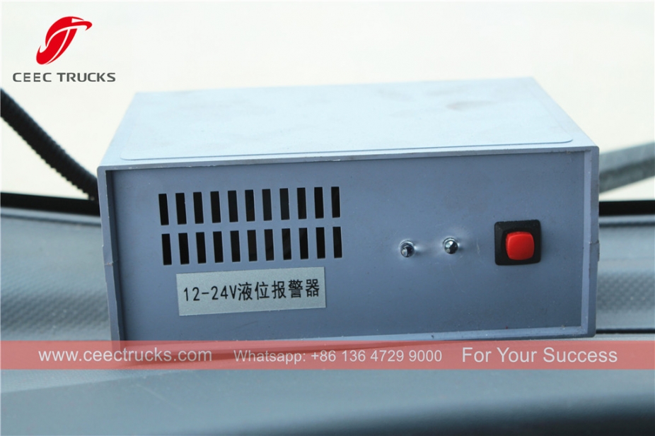 いすゞ8CBM汚水処理車