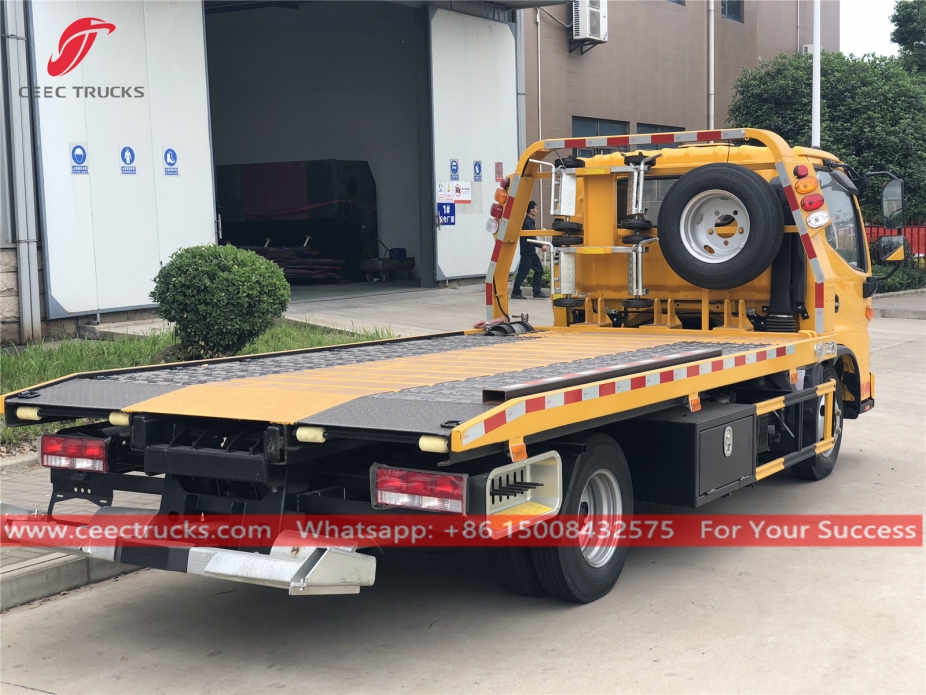 3トンレッカー牽引車JAC