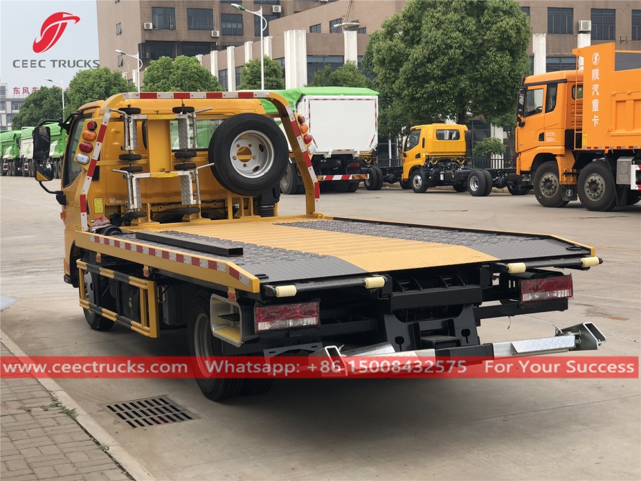 3トンレッカー牽引車JAC