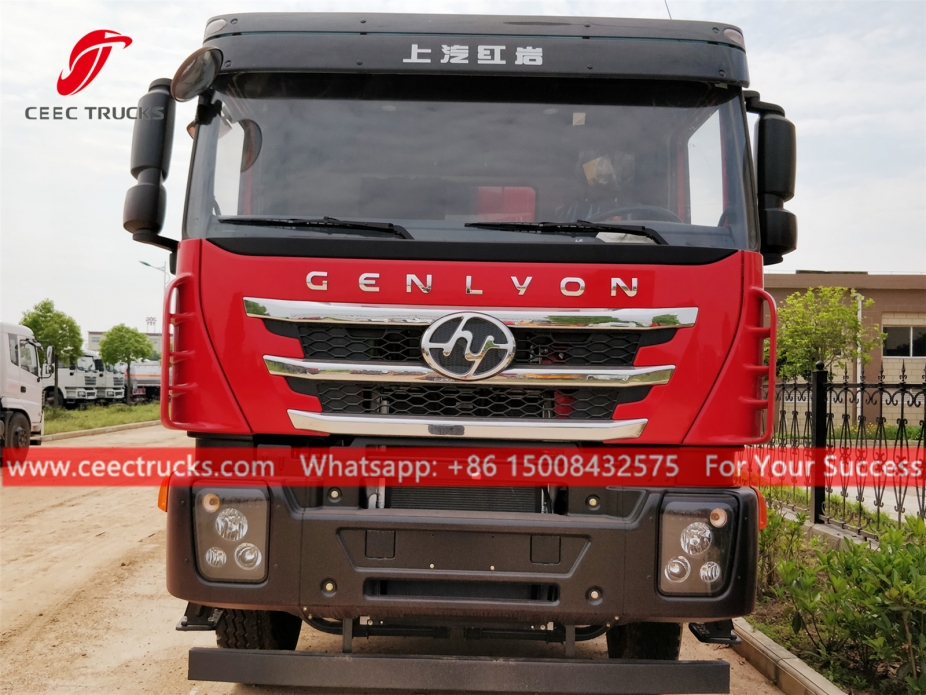 8x4ダンプトラックIVECO Genlyon