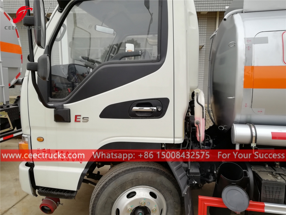 4.2CBM JAC燃料タンカー