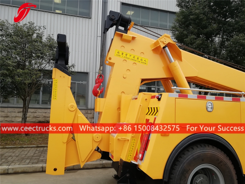 25トン道路レッカー 豪沃