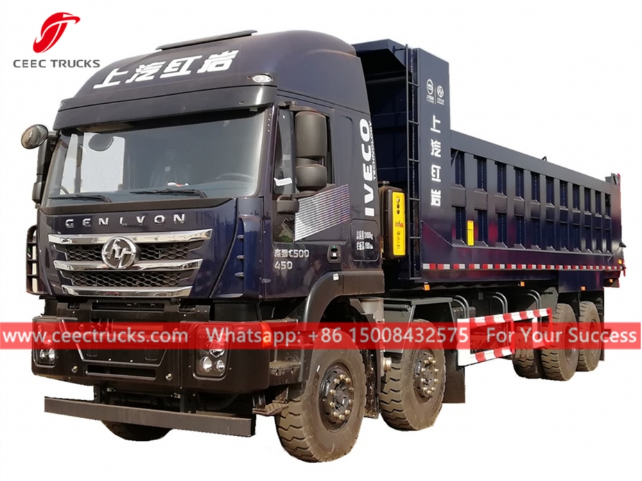 IVECO 8x4ダンプトラック
