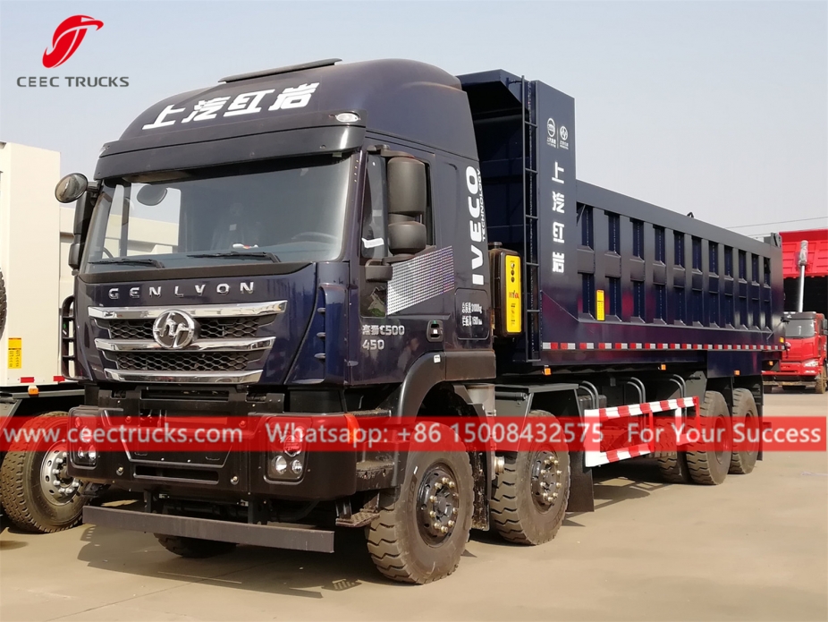 IVECO 8x4ダンプトラック