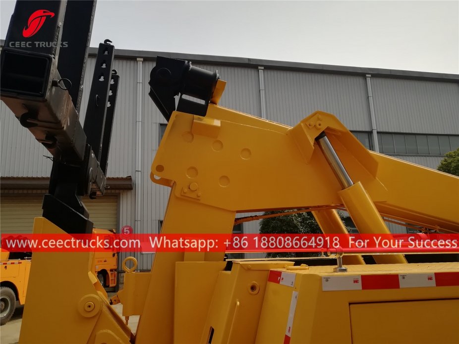 第一汽車4×2道路レッカー車