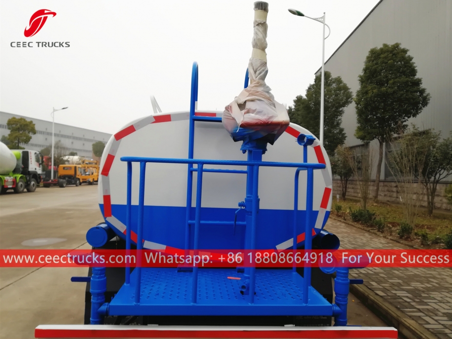 4CBM散水車 東風