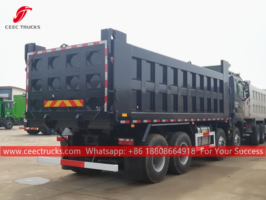 JAC 8x4大型ダンプトラック