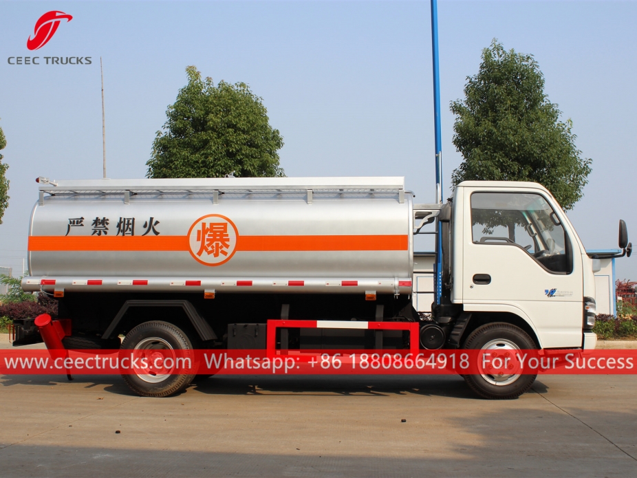 いすゞ5CBM燃料給油車