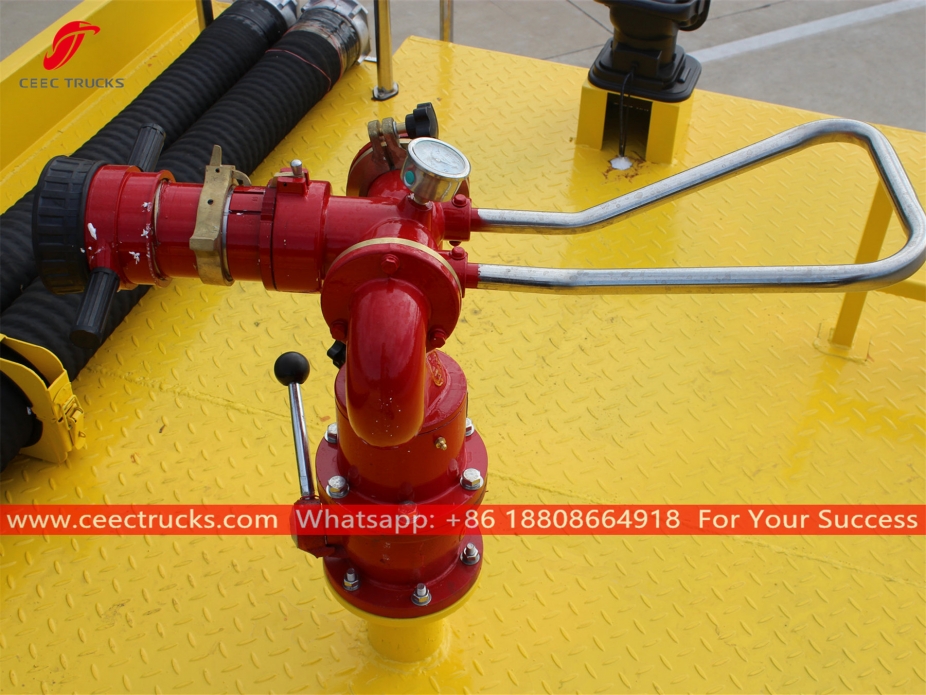 いすゞ5CBM消防車