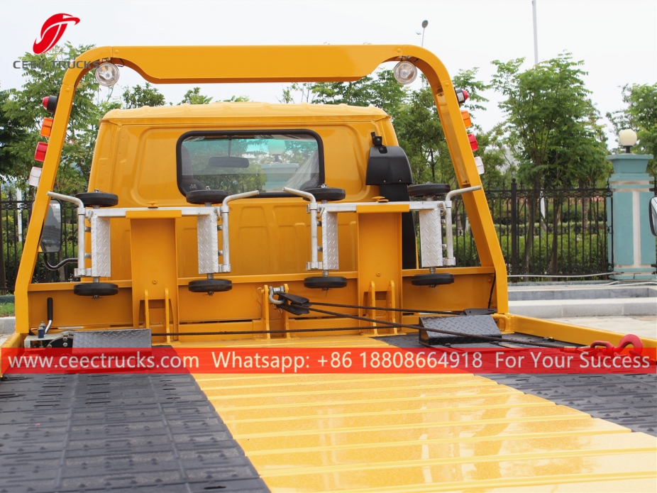 いすゞ3トン平板牽引車