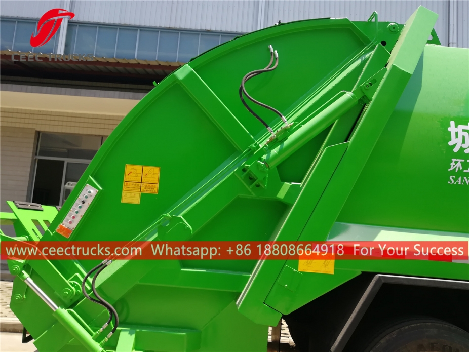 東風12CBMゴミ圧縮車