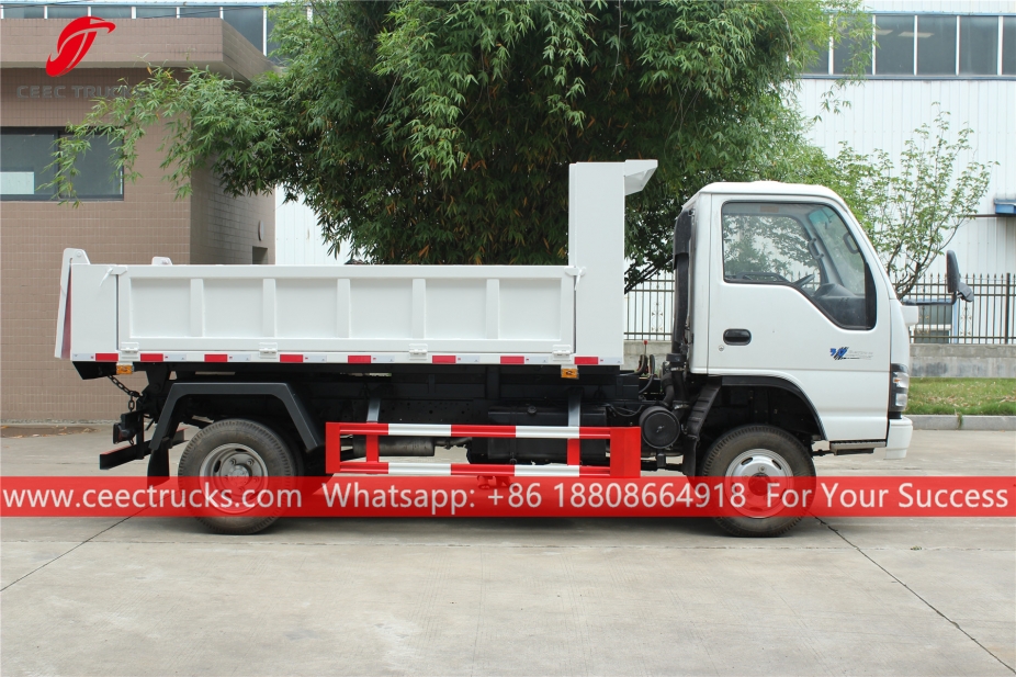 いすゞオフロードダンプトラック