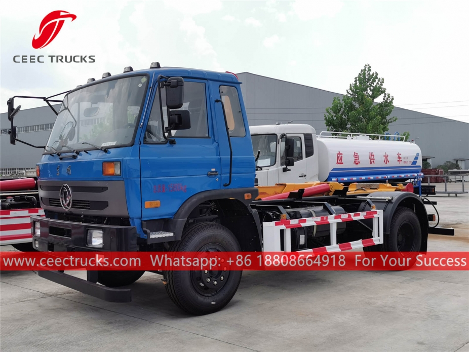 東風着脱式コンテナごみ収集車