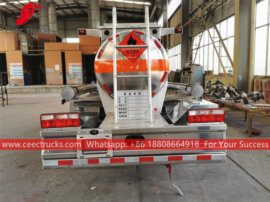 2CBM燃料給油車 東風