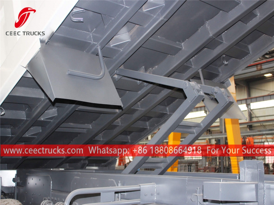 いすゞギガダンプトラック