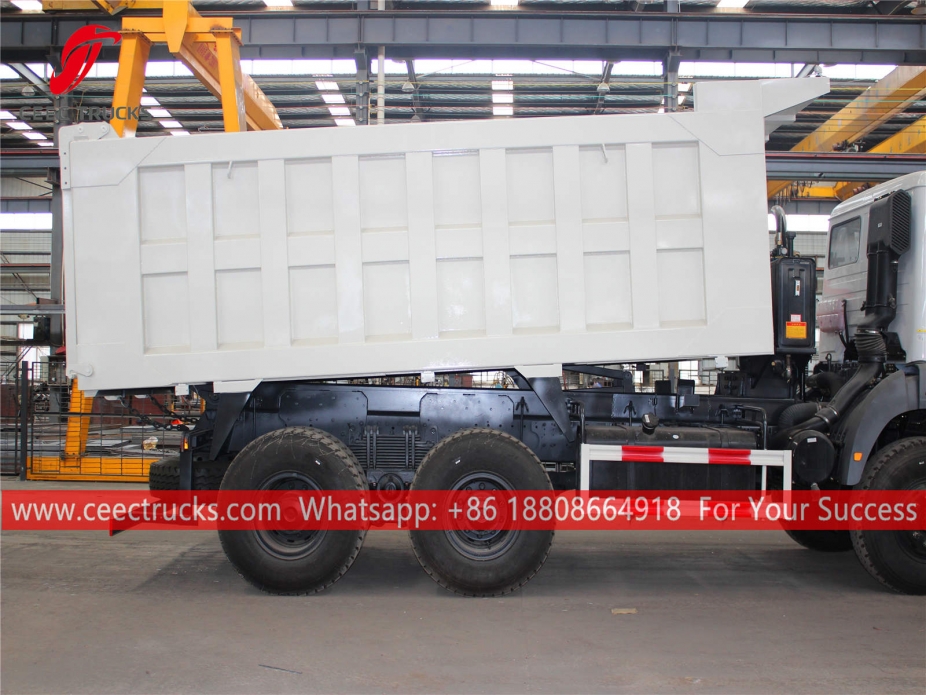 いすゞギガダンプトラック