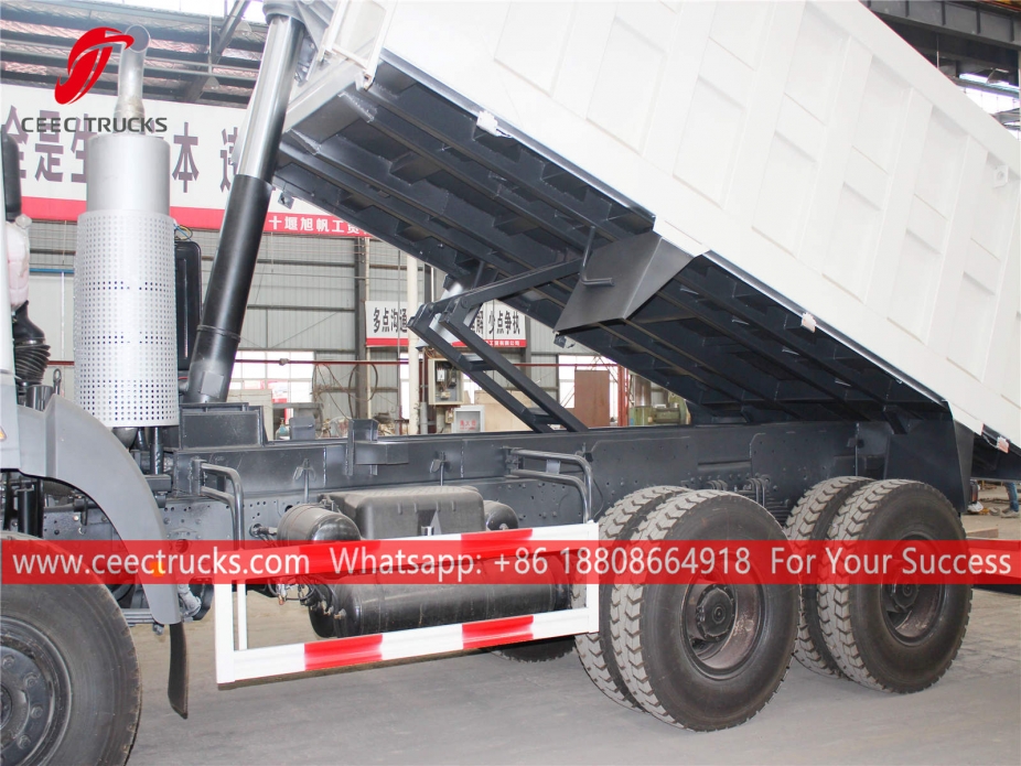 いすゞギガダンプトラック