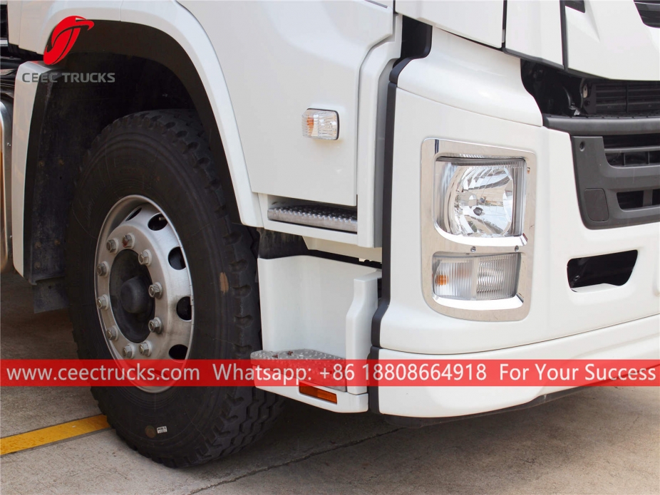 ISUZUギガ トラクターヘッド