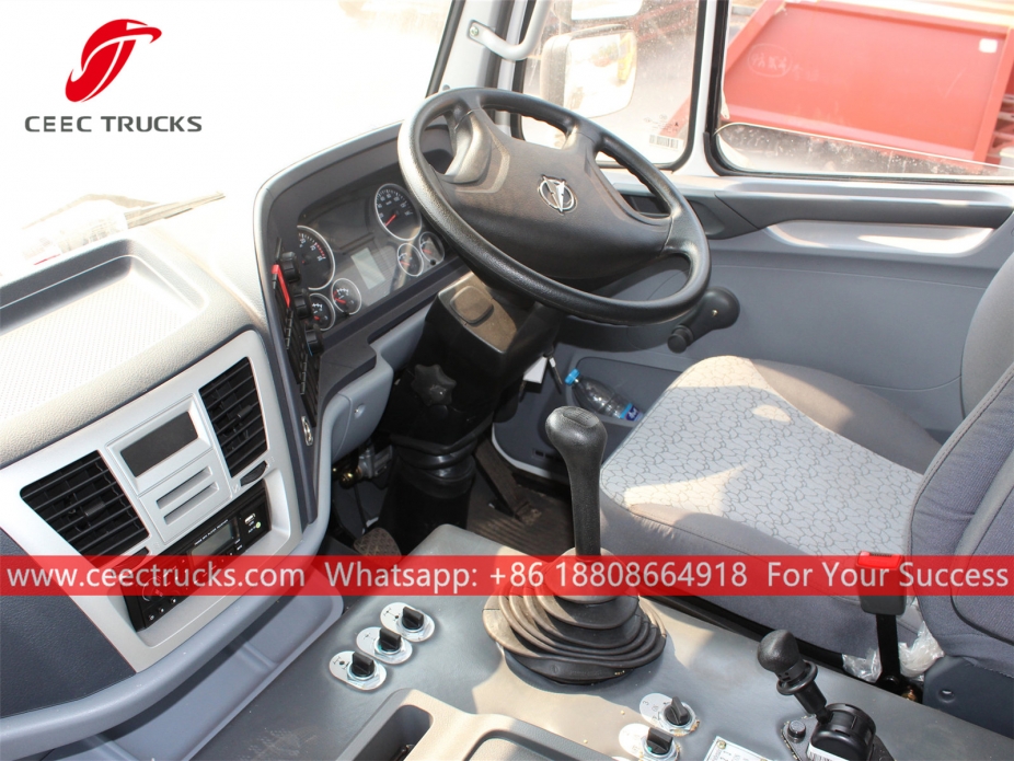 北奔4x4右ハンドルウォータータンク車