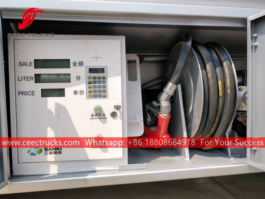 4CBM燃料タンクトラックいすゞ