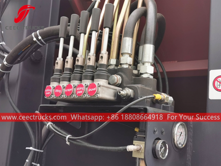 フィリピン8CBMごみ圧縮車