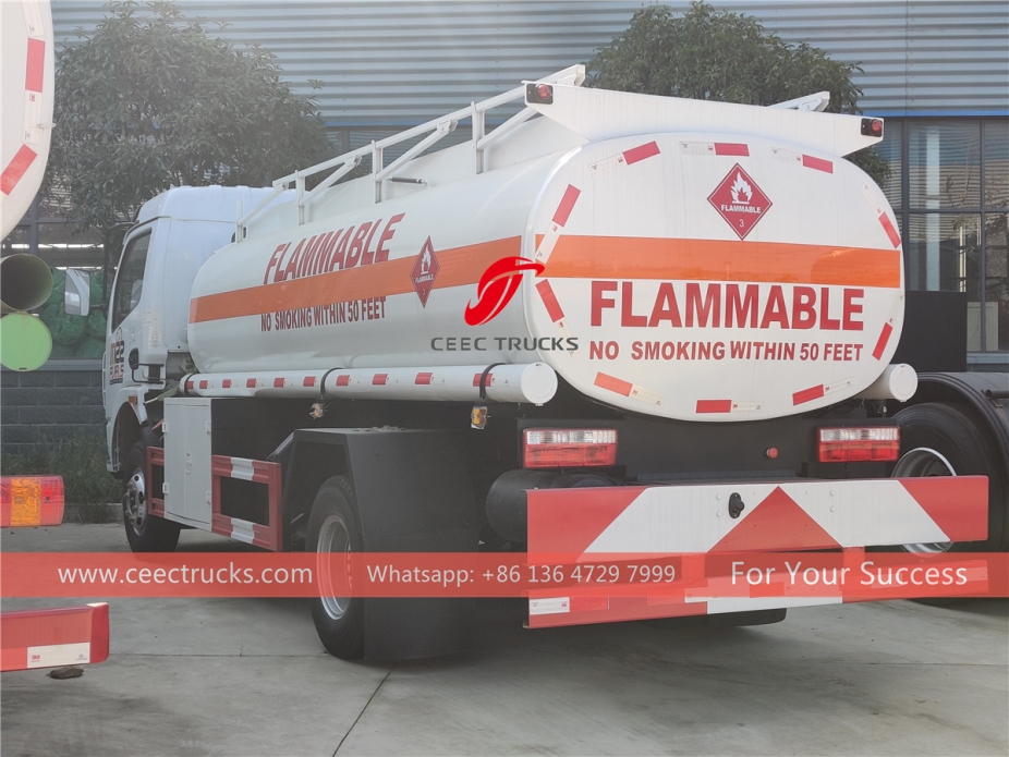 8000L燃料ボウザーDONGFENG