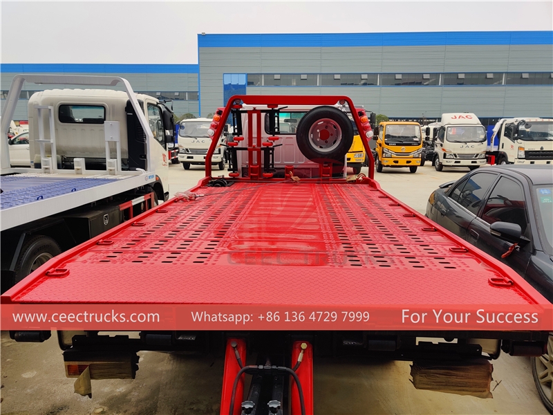 ISUZU NQRレッカー車