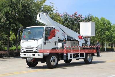 Isuzu NPR 4x4  insulated aerial platform truck