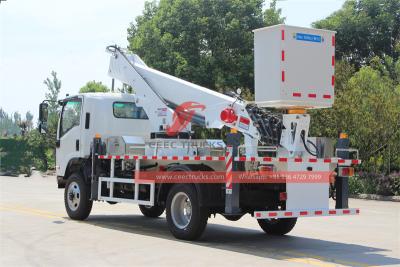 Isuzu NPR 4x4  insulated aerial platform truck