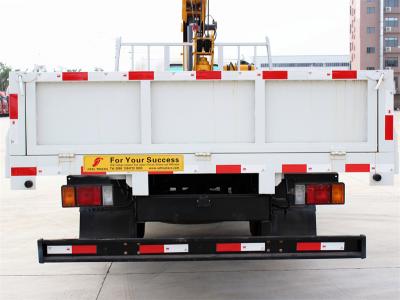Isuzu ELF 190hp truck with 5 tons telescopic crane