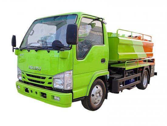 Tanzania Isuzu NKR vacuum truck with Jet Cleaner