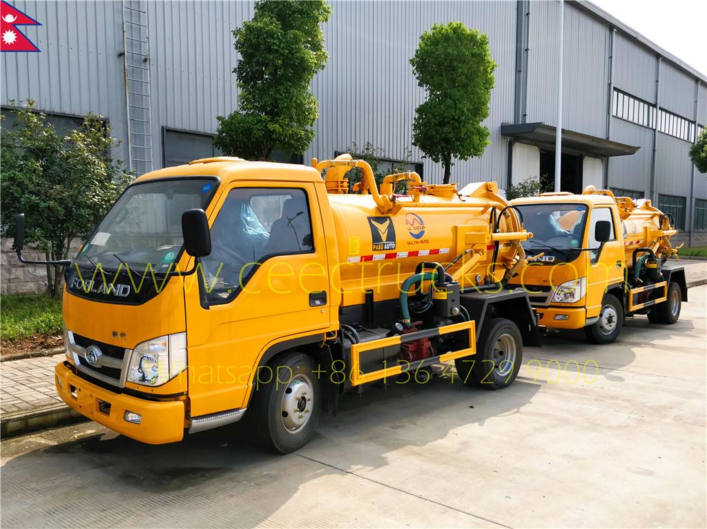 ネパールのお客様が小型フォトン真空吸引トラックを5台購入