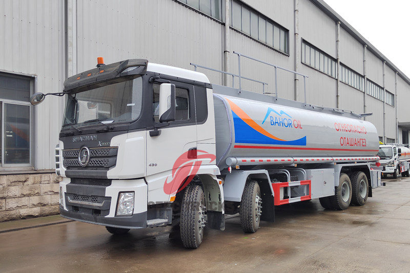 シャックマンX3000 430HPオイルタンク車（オイルタンクしゃ） 移動給油車（いどうきゅうゆしゃ）